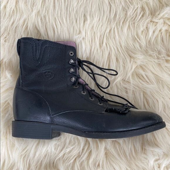 Ariat Shoes - Ariat Black Leather Women's Work Boots sz 11 Powder Pink liner Cottage Core